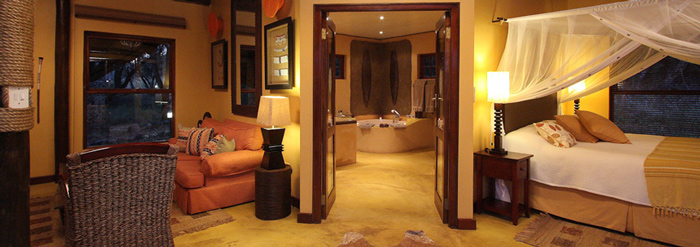Honeymoon suite,Amakhosi Safari Lodge,Amakhosi Private Game Reserve,KwaZulu-Natal,Hluhluwe iMfolozi Reservations