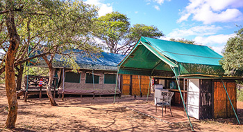 Self catering Mantuma Camp Mkuze Game Reserve  KwaZulu-Natal